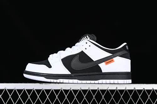 All categories Nk SB Dunk series Nk SB Dunk Low low-top sneakers F version Tightbooth x Nk SB Dunk joint model Reverse Panda SB low-top casual sports skateboard shoes FD2629-100